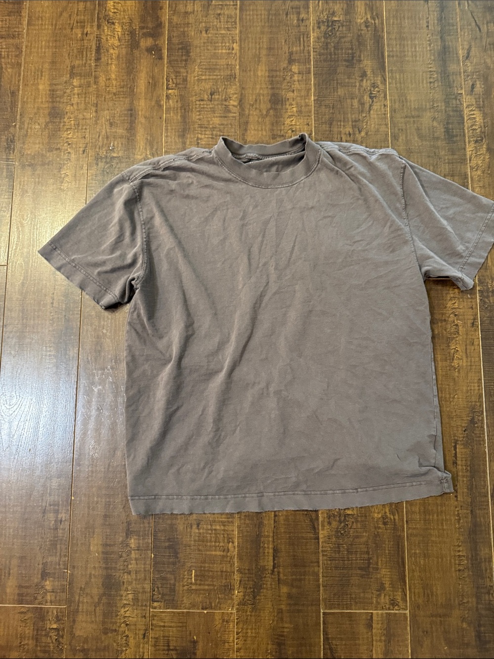 Abercrombie & Fitch Short Sleeve Crewneck T-Shirt in Brown